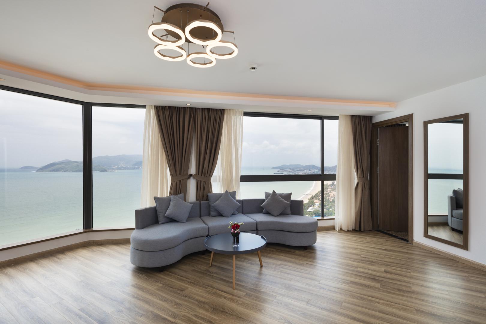 Отель Comodo 5*